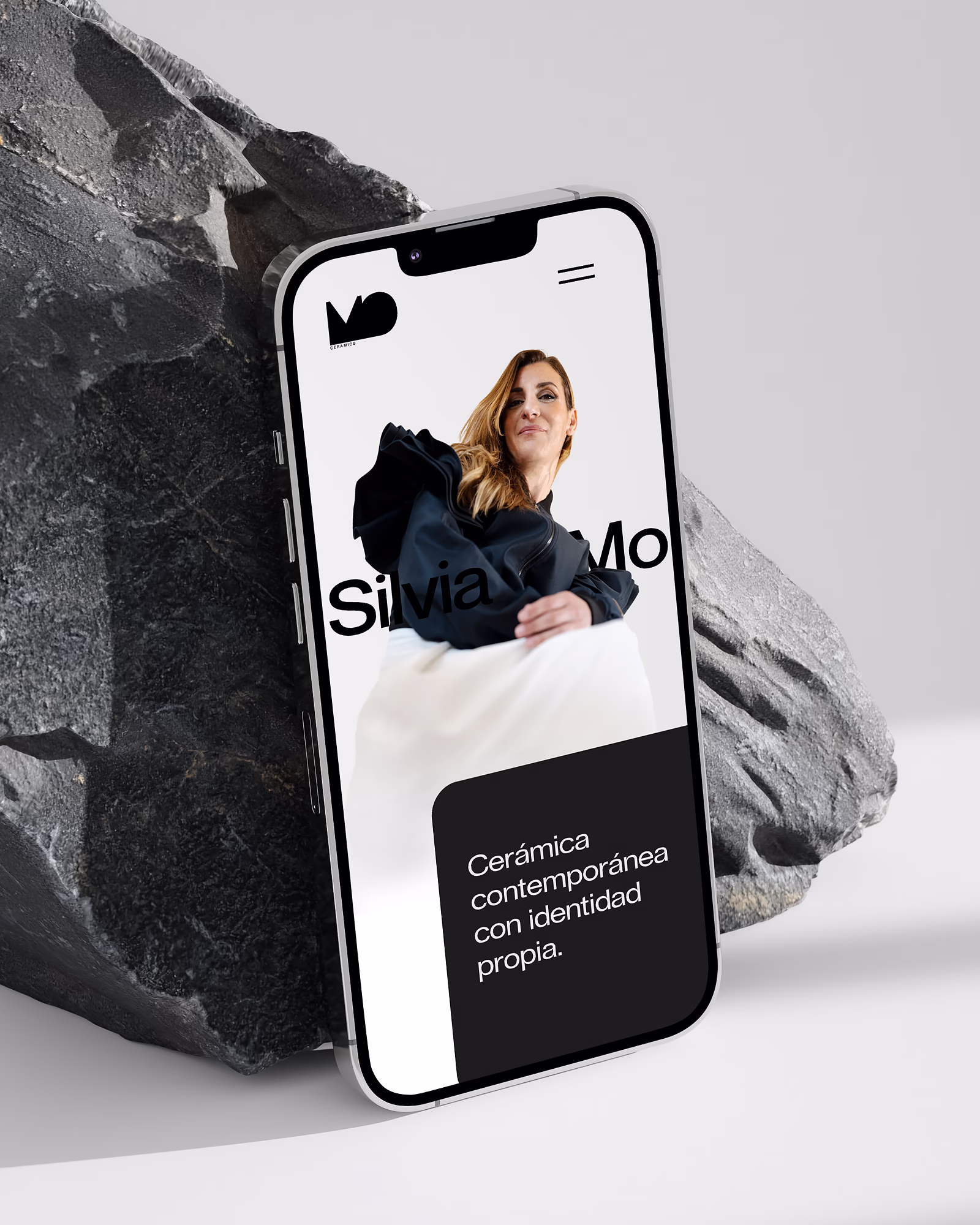 Aplicación digital de la identidad de sMo Ceramics